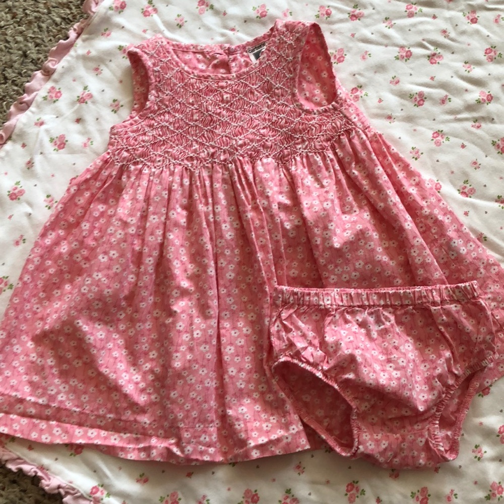 Carter’s 6m dress with matching bottoms